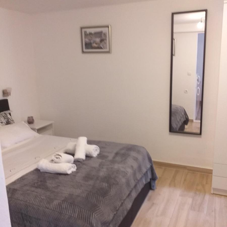 Apartments Ivica สปลิท ภายนอก รูปภาพ