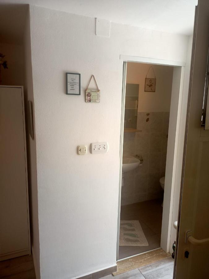 Apartments Ivica สปลิท ภายนอก รูปภาพ