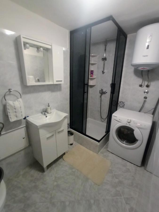 Apartments Ivica สปลิท ภายนอก รูปภาพ