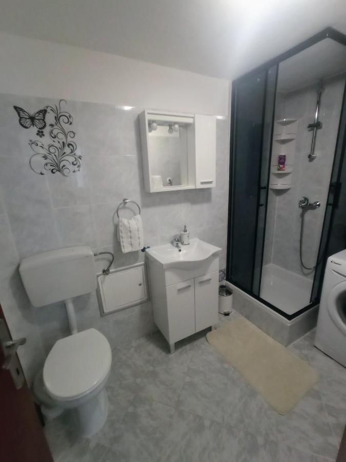 Apartments Ivica สปลิท ภายนอก รูปภาพ