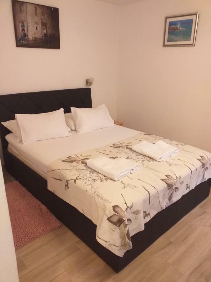 Apartments Ivica สปลิท ภายนอก รูปภาพ